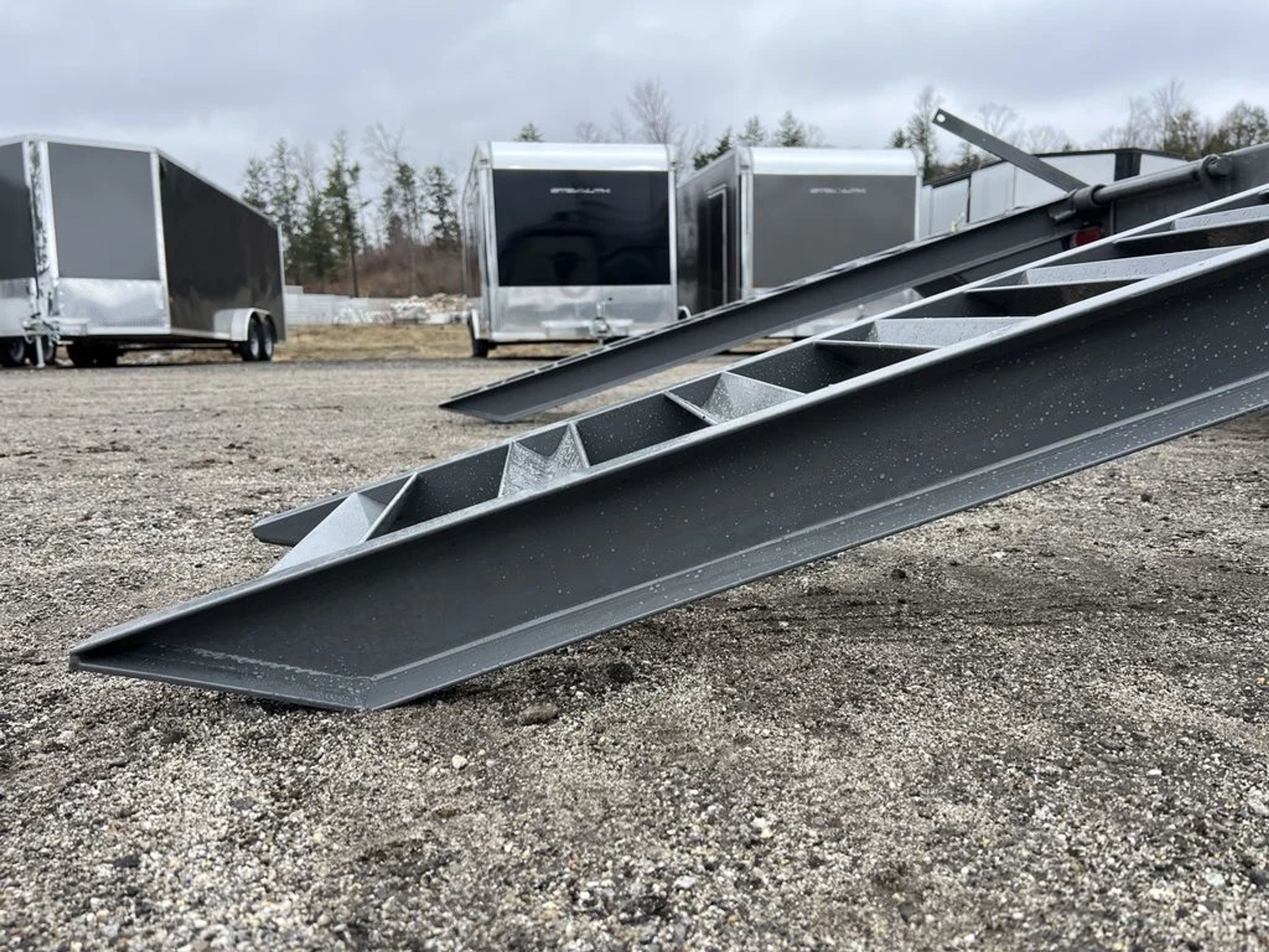 2024 Diamond C 8.5×20 20K Deckover Equipment Trailer w/ 72” Flip-Knee Ramps — view 10
