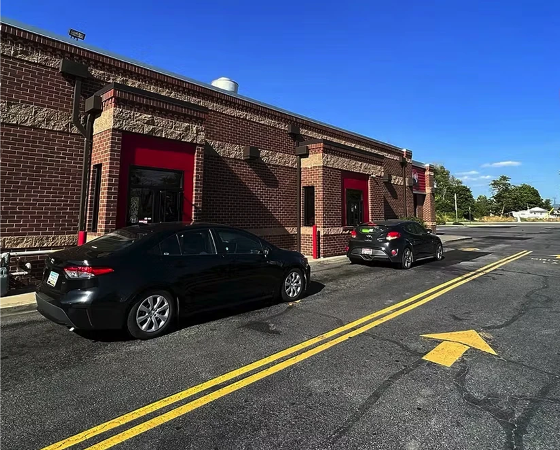 Burger Drive Thru