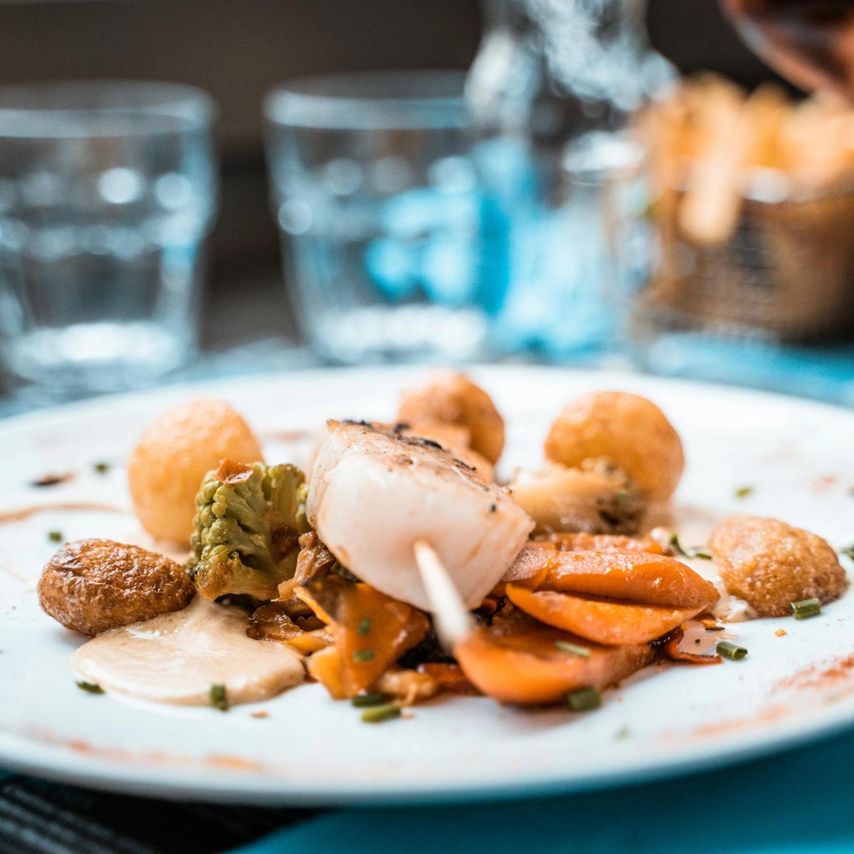 cycling and seafood in brittany