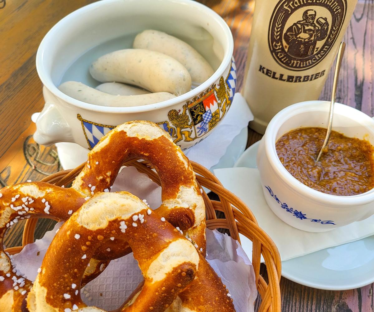 Culinary delights of White Sauages and pretzels