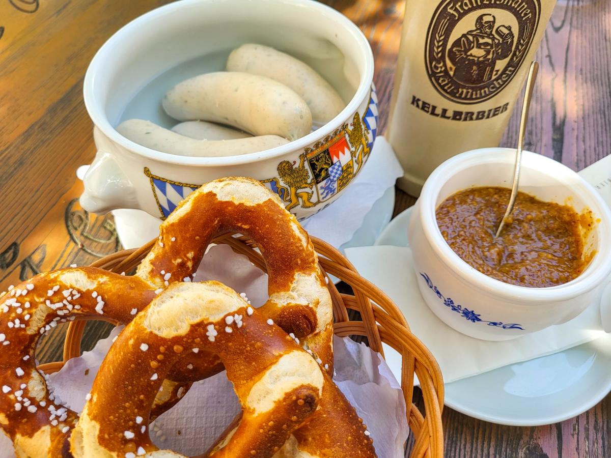 Culinary delights of White Sauages and pretzels