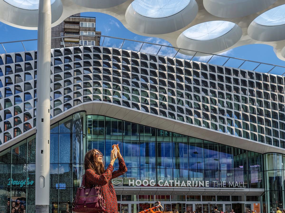 the Hoog Catharijne shopping center in Utrecht, Netherlands