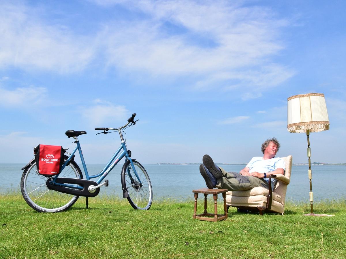 Friesland by the water