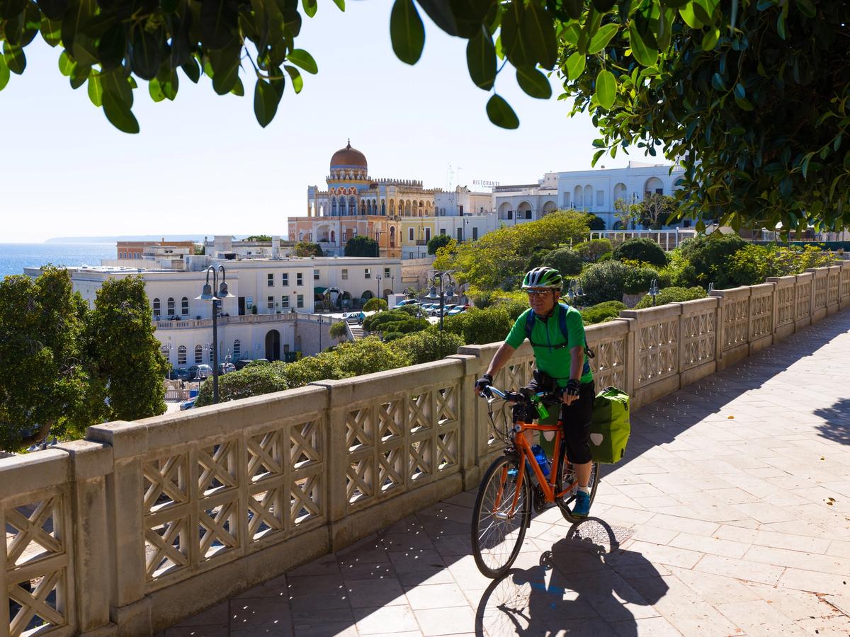 Cycling the villages in South Italy