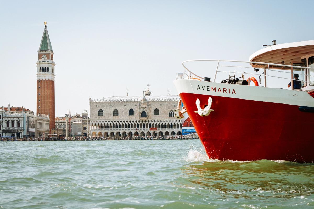 Ave Maria in Venice