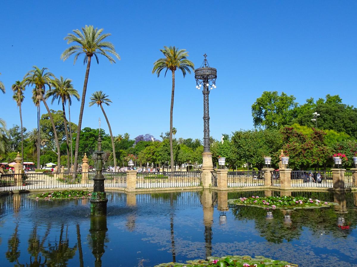 Parque de María Luisa Sevilla in Andalusia cycling holiday