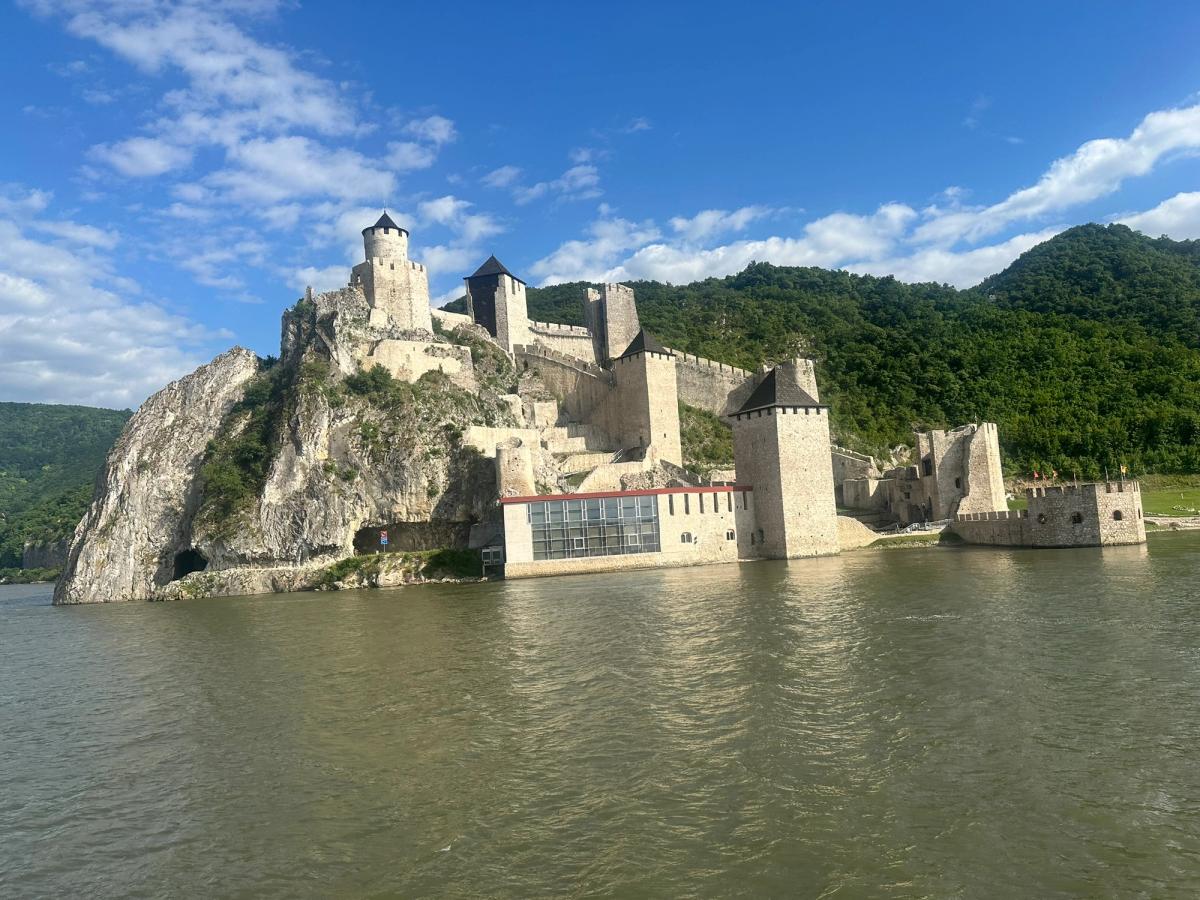 the Golubac Fortress, a medieval fortress located in Serbia on the right bank of the Danube River