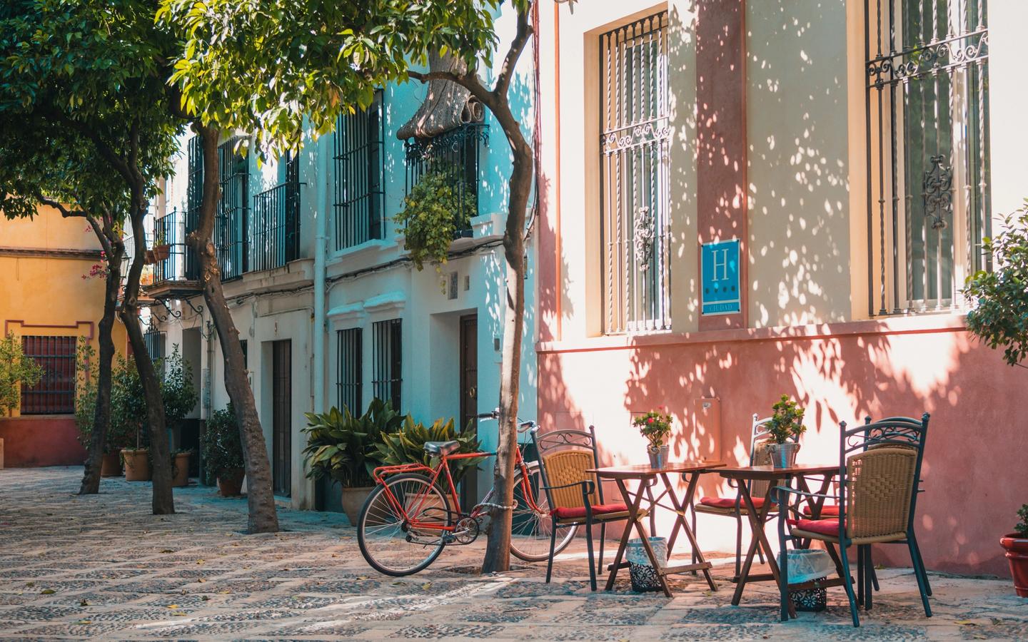 Andalusian square with bicycle 
