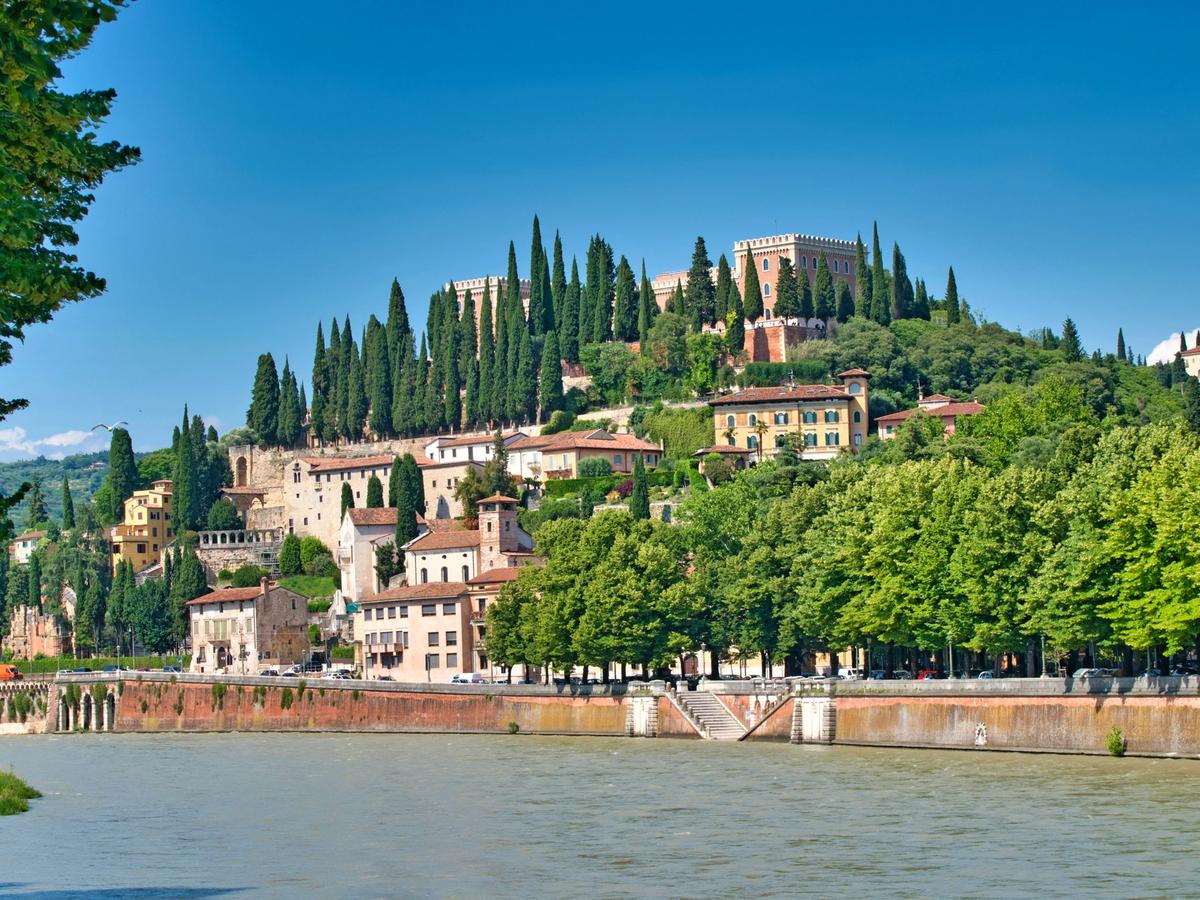 Bolzano to Verona cycling holiday