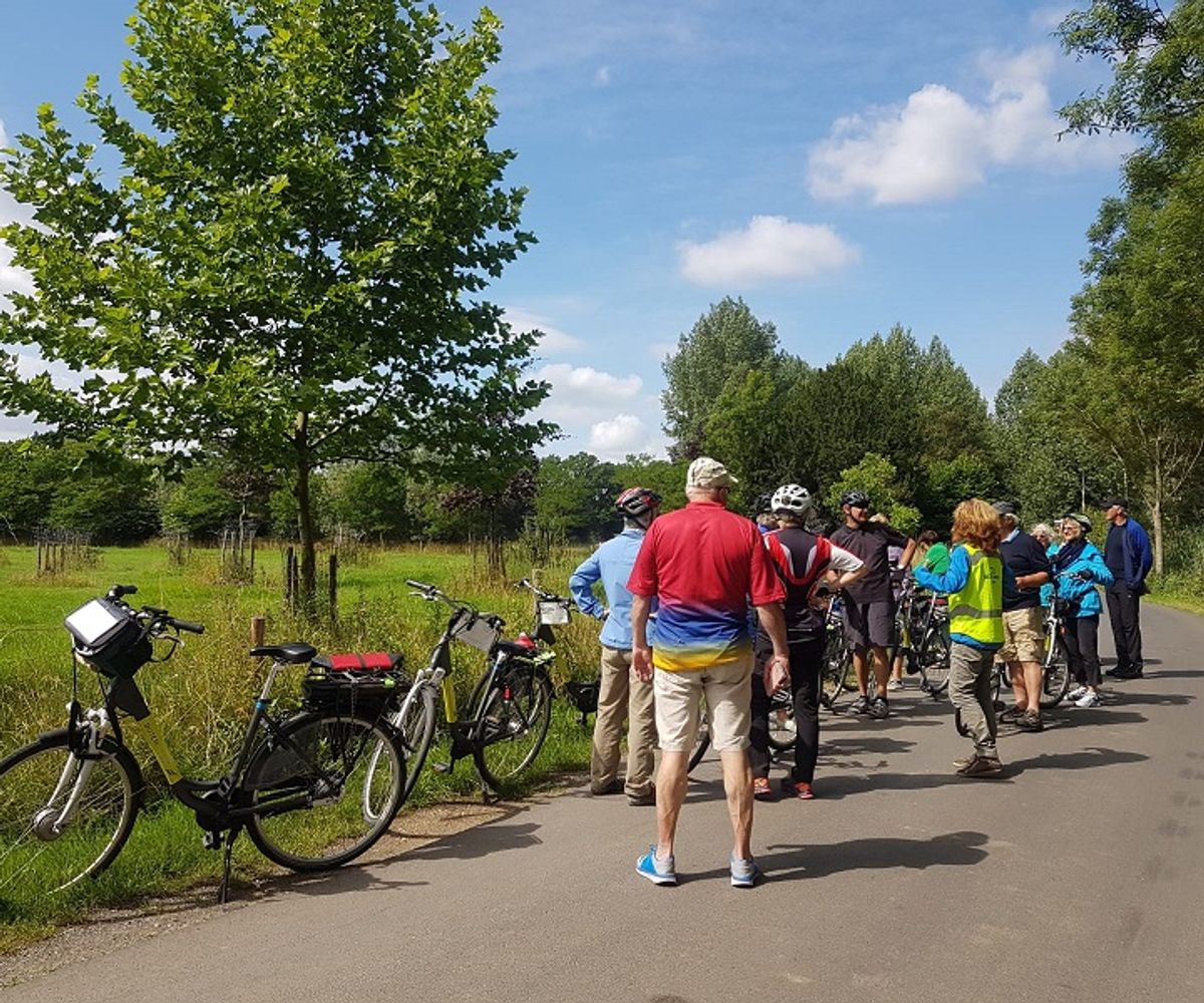 Bruges to Amsterdam cycling tour - taking a break