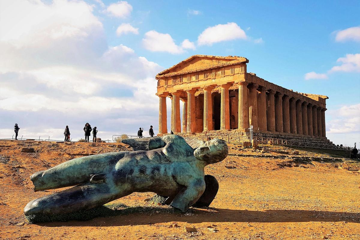 Discovering Sicily’s Ancient Ruins by Bike