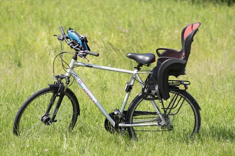 Mens bike with child seat