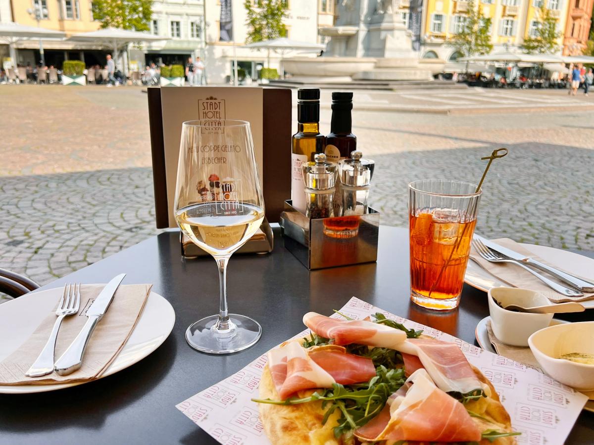 Focaccia in Piazza Walther, South Tyrol
