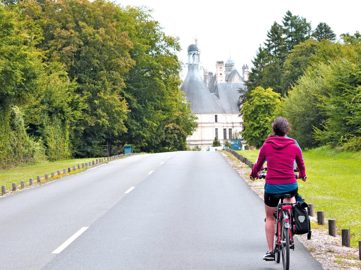 Approaching an impressive castle in the Loire Valley