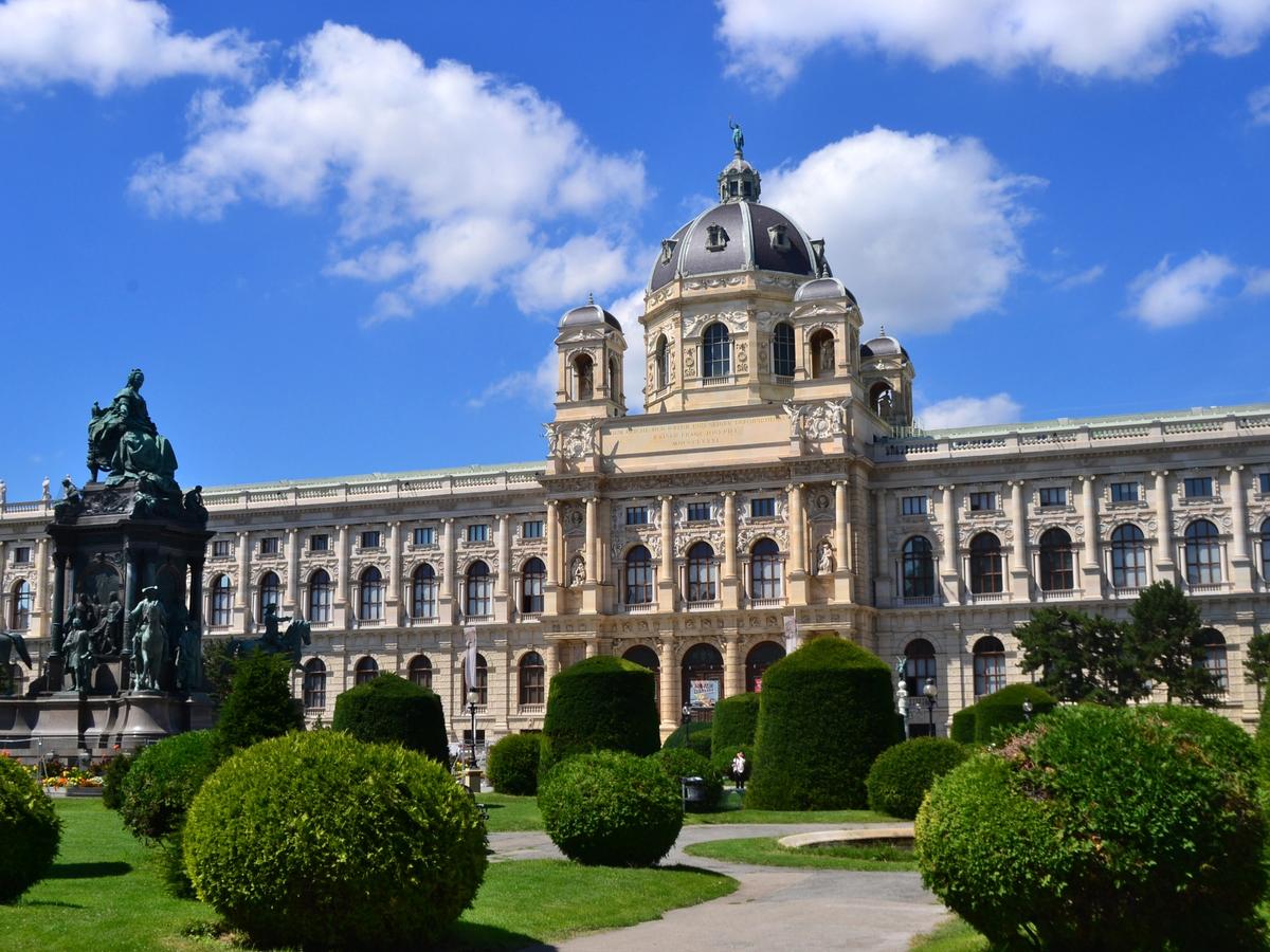 DepositPhotos Viennese palace princes of Schwarzenberg