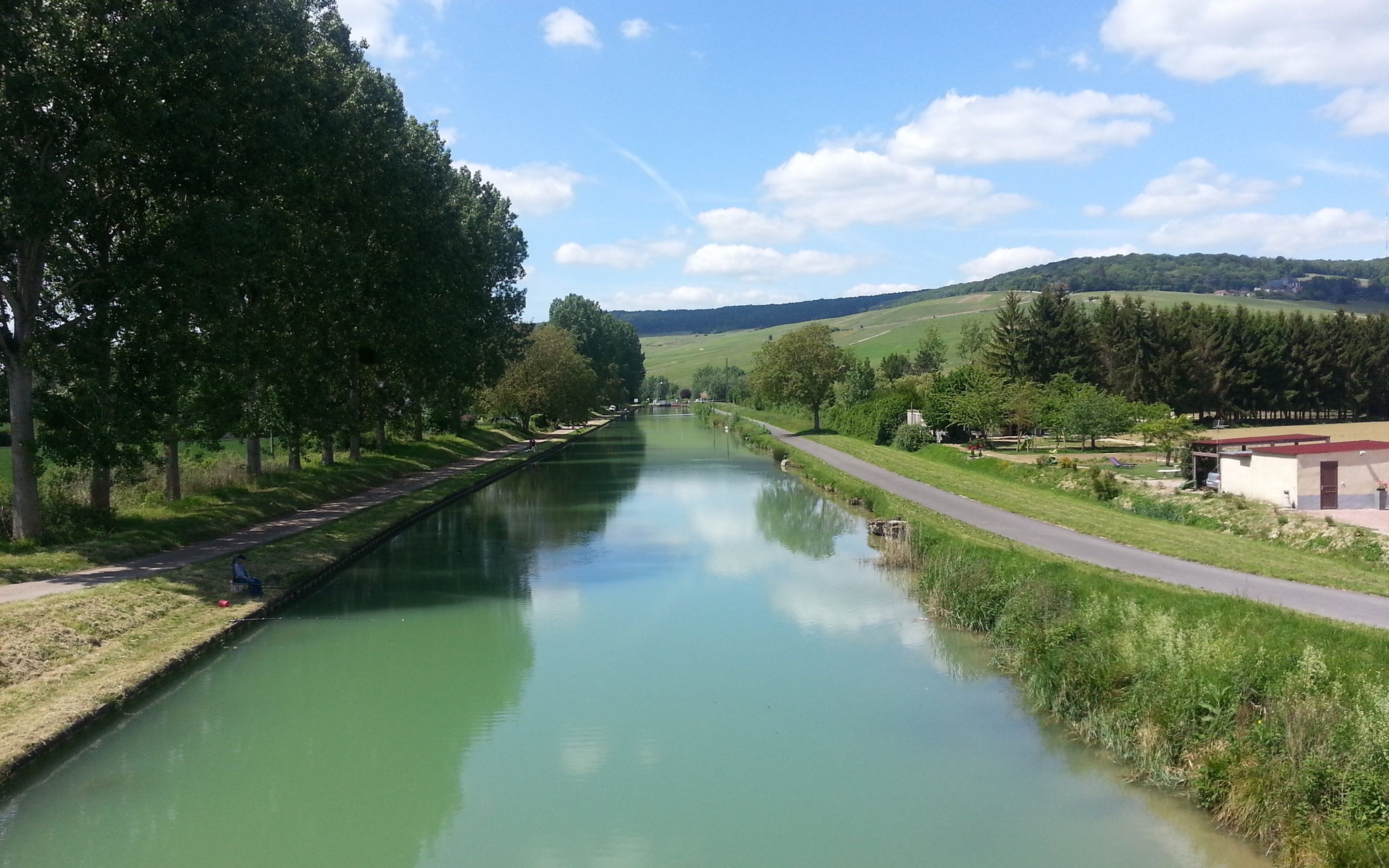Champagne - canal near Epernay