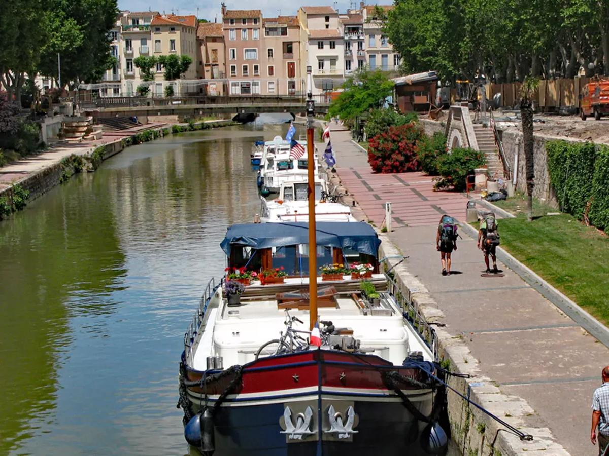 a scenic view of the Canal du Midi in France, a UNESCO World Heritage site