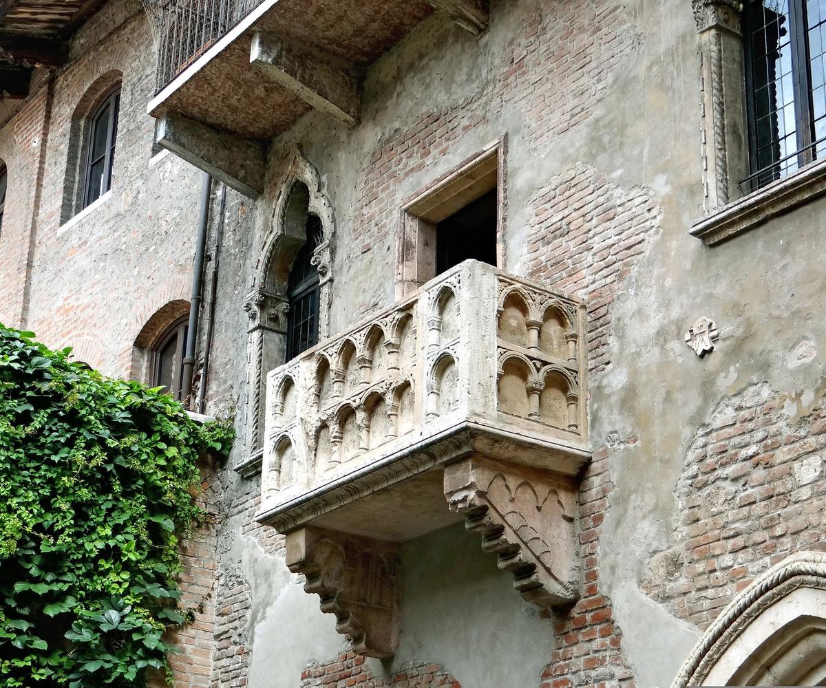 Romeo and Juliet Balcony