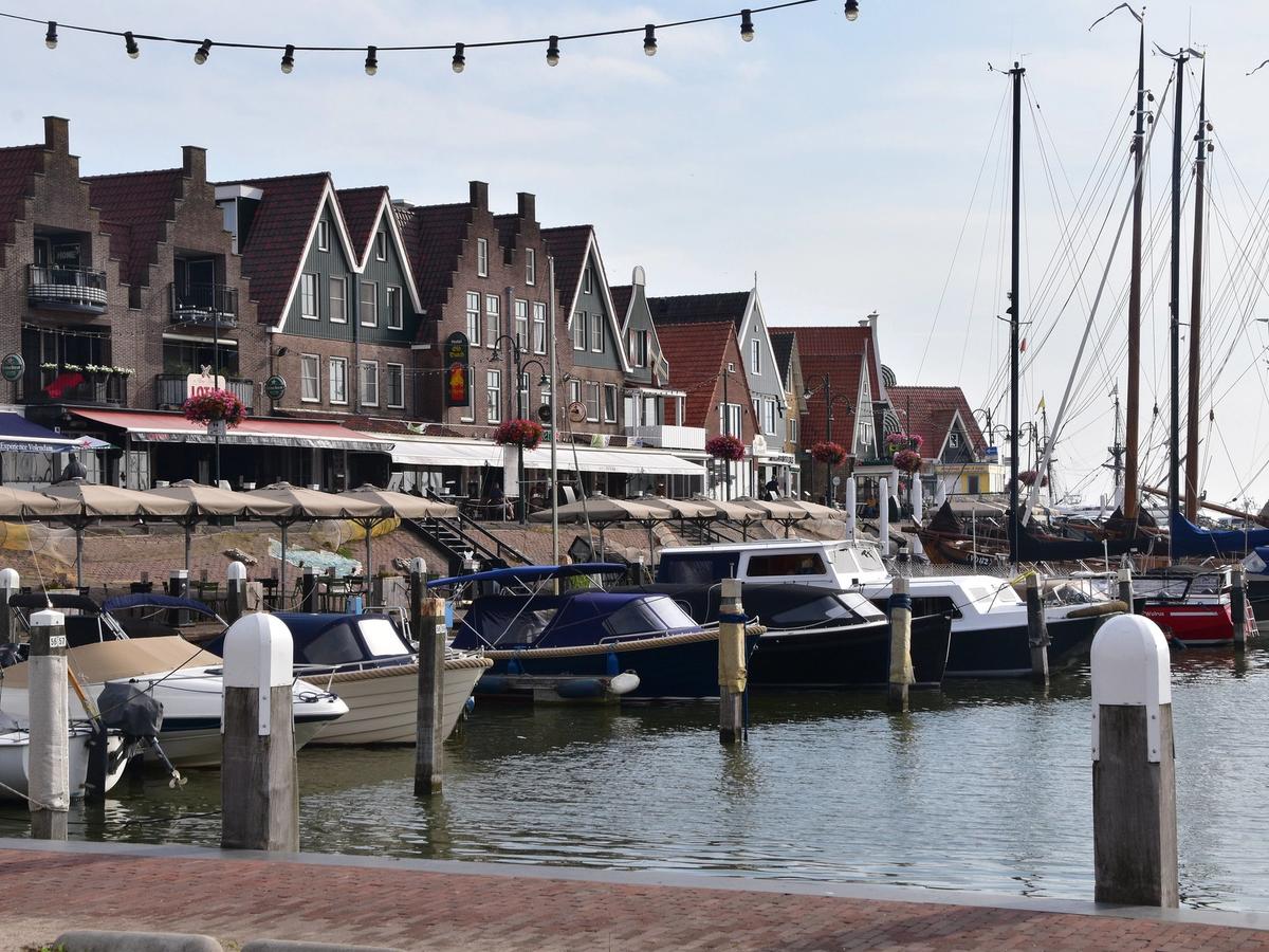 the charming harbor of Volendam, a traditional fishing village in the Netherlands, located northeast of Amsterdam