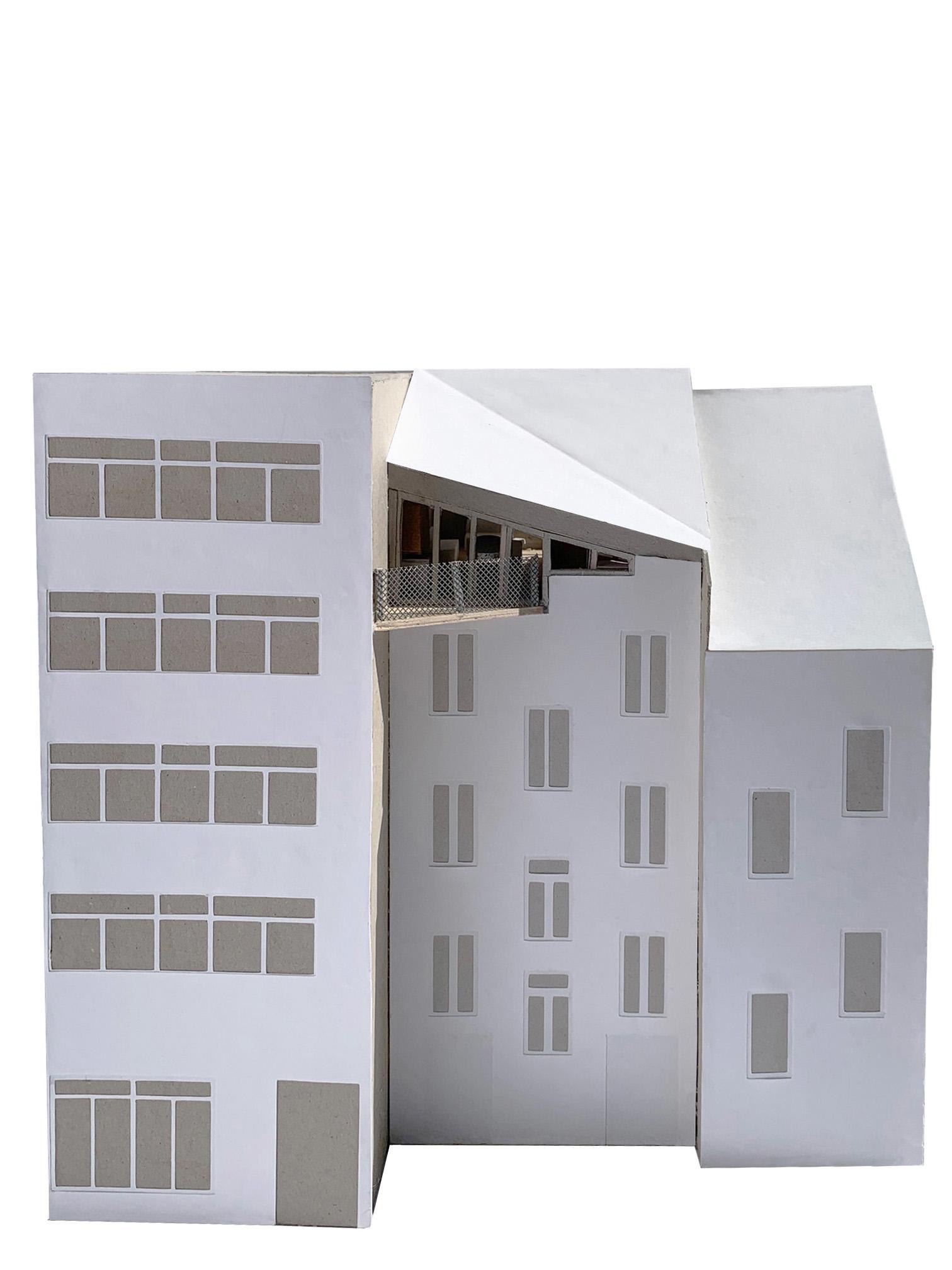 Rear façade model with a roof opening and horizontal glazed band