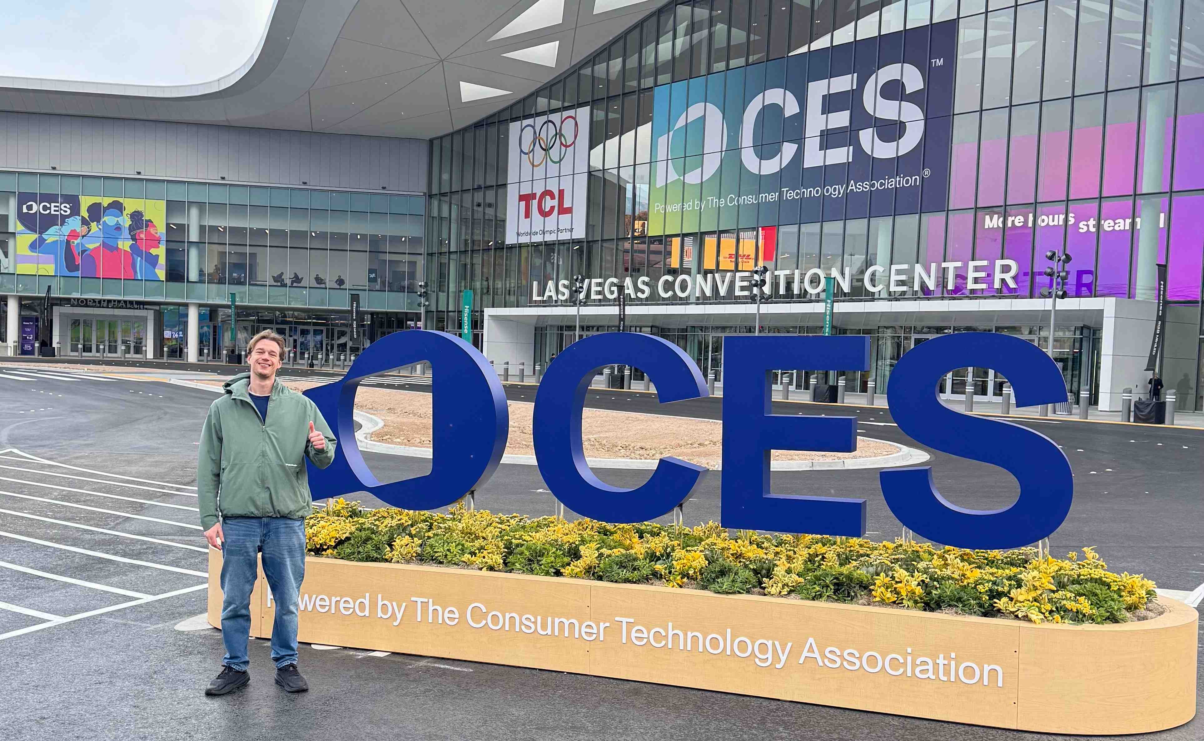 Woman talking on the phone