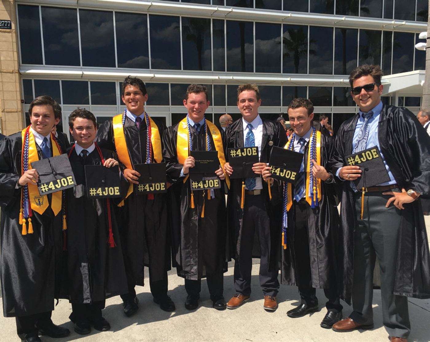 A few of Joe’s teammates and friends at their 2016 Bishop Moore graduation