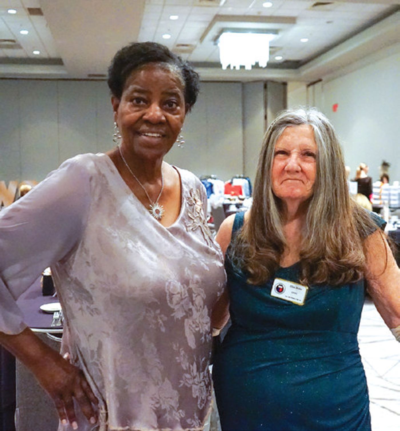 Lake Mary Woman’s Club Throws Blockbuster Party