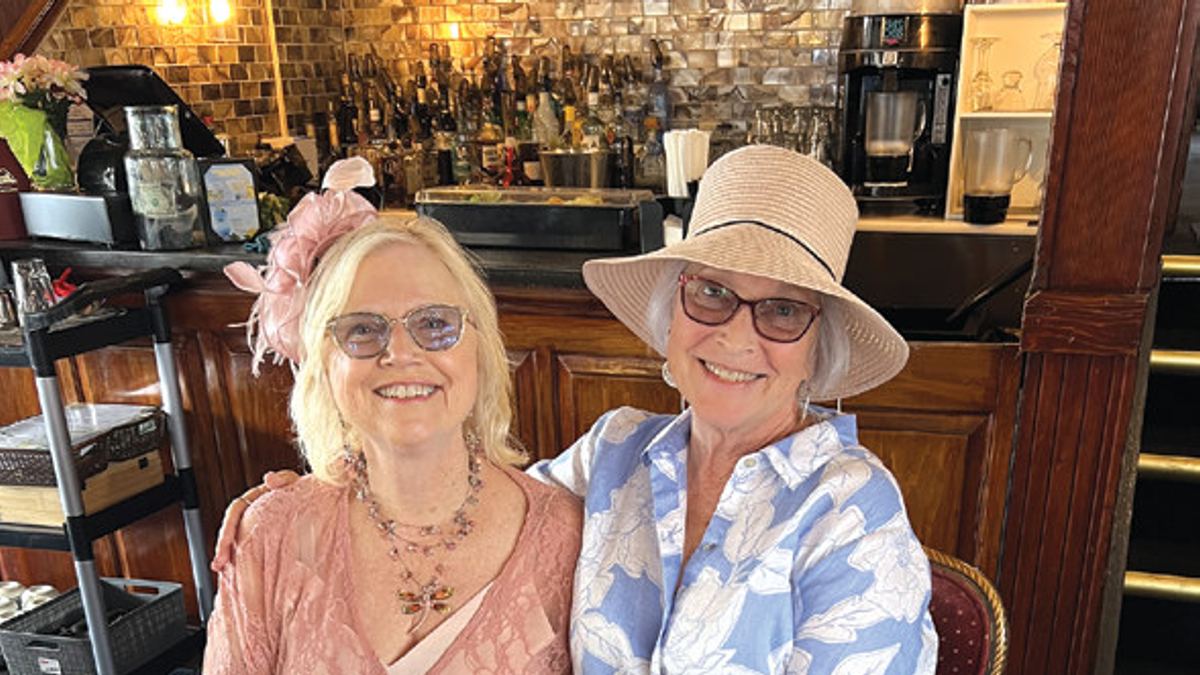 Lynda Gumnick and Patricia Fernandez enjoy a High Tea Cruise while visiting family in Sanford. Lynda and Patricia are the mother and aunt of Michelle Wyatt, owner of the Barbara Lee and the St. Johns Rivership Co.
