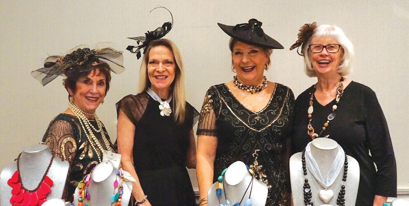 Lake Mary Woman’s Club Throws Blockbuster Party