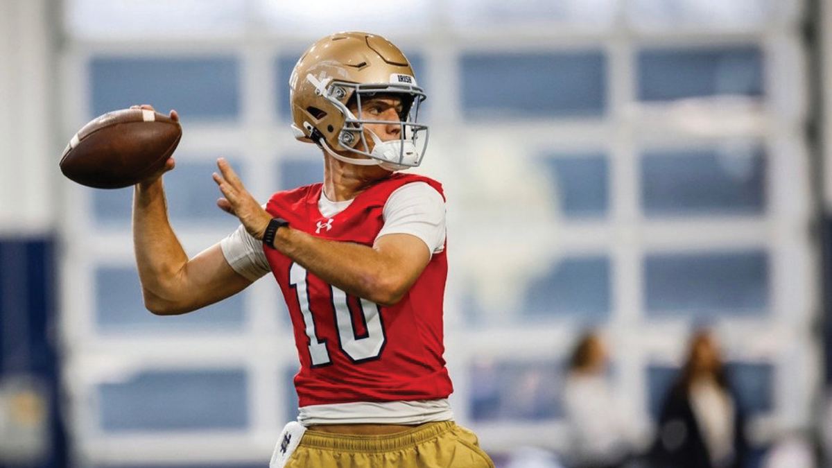 Noah Grubbs, the former star quarterback for the Lake Mary Rams, is continuing his football journey as a freshman player for Notre Dame.