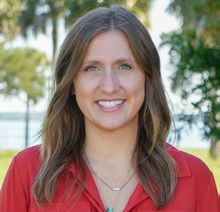Ashleigh Riggio, columnist