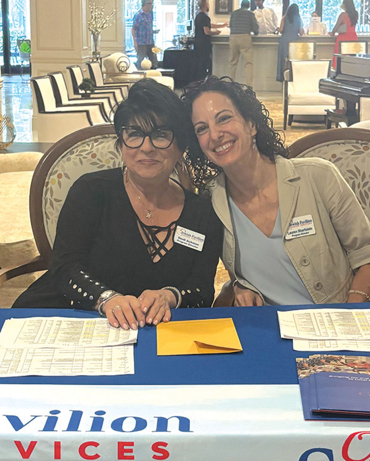 Guests at the Jewish Pavilion Senior Services Grand Cocktail Party