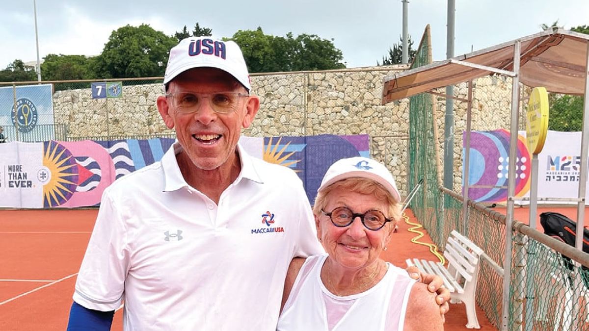Andy Gladstone and Carol Gleiberman on the tennis court