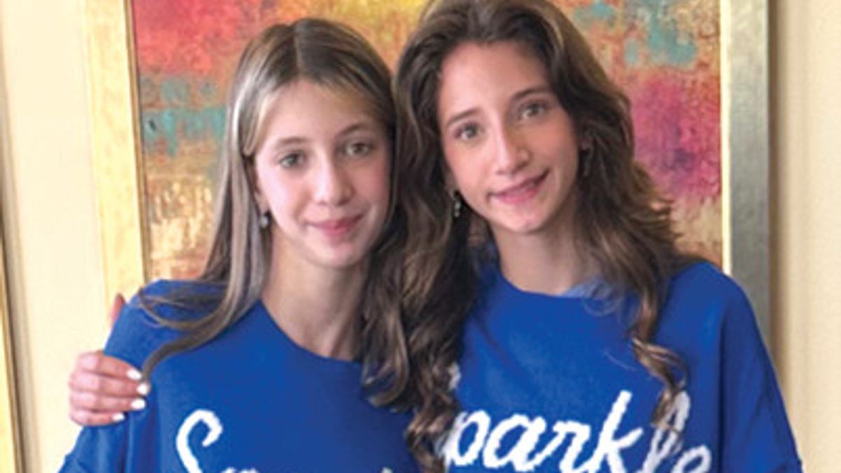 Daniella and Olivia Pogir