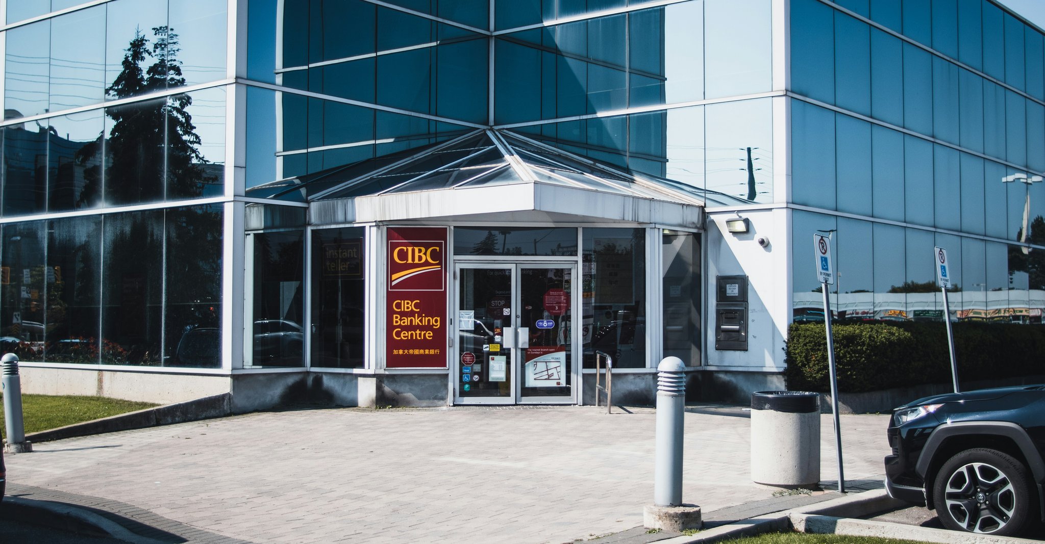 CIBC bank front