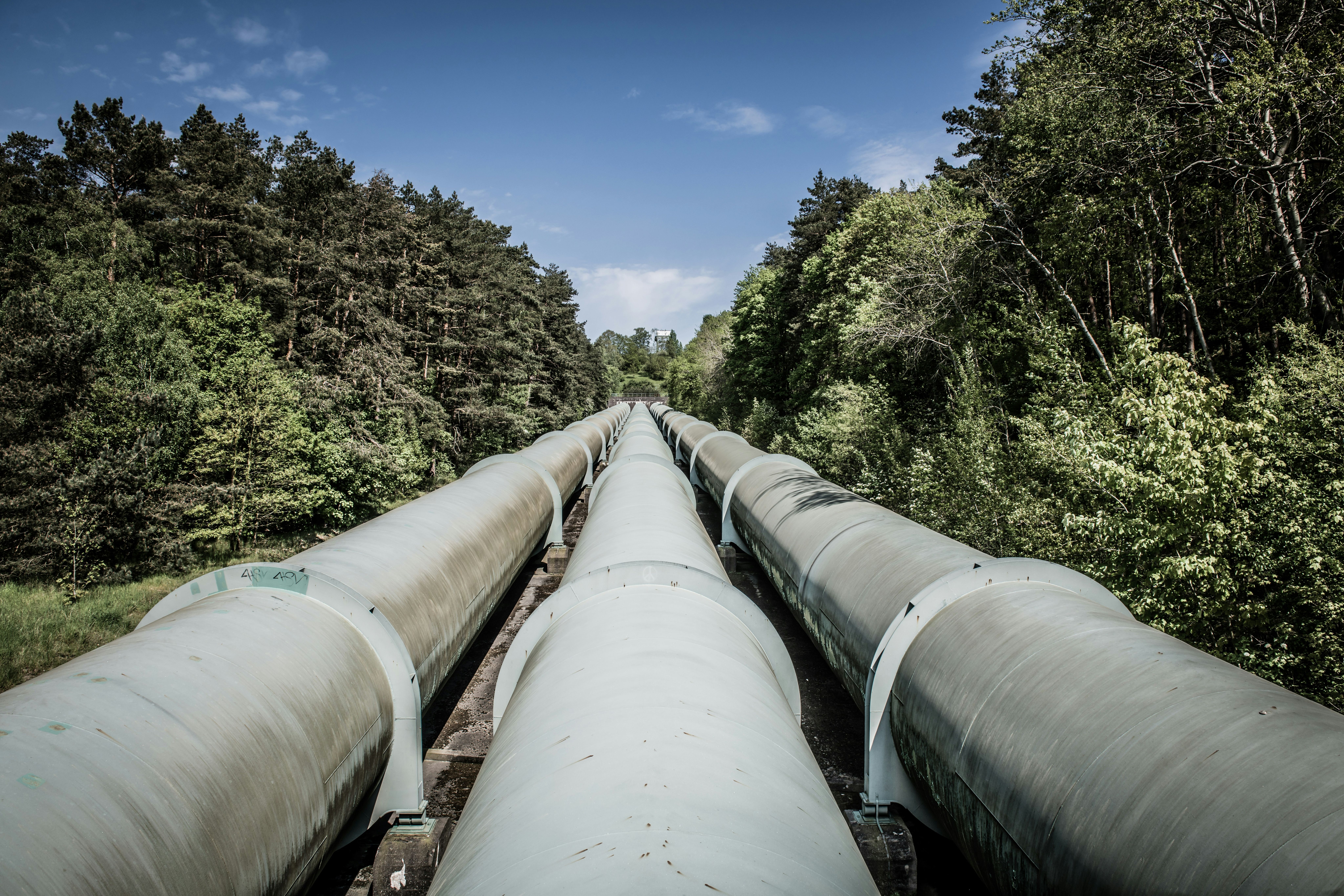 Oil pipeline