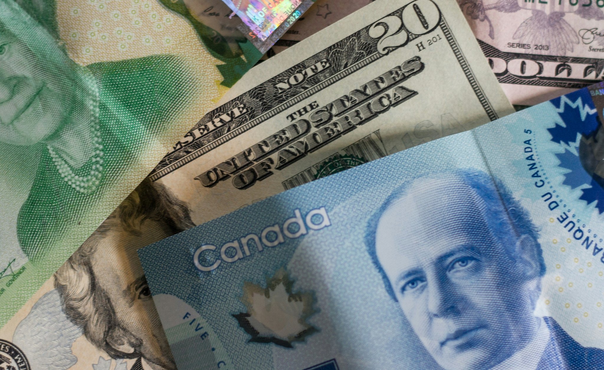 Canadian and US Bills