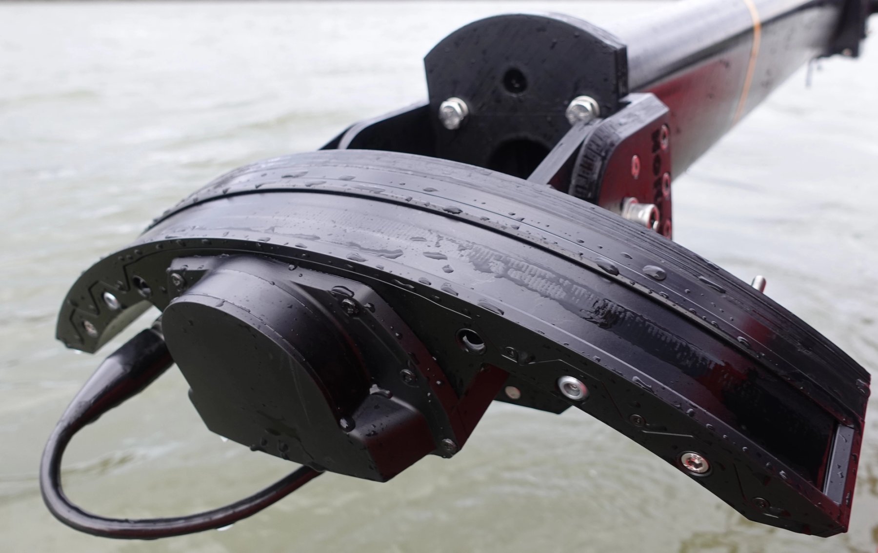 WINGHEAD F11 on polemount