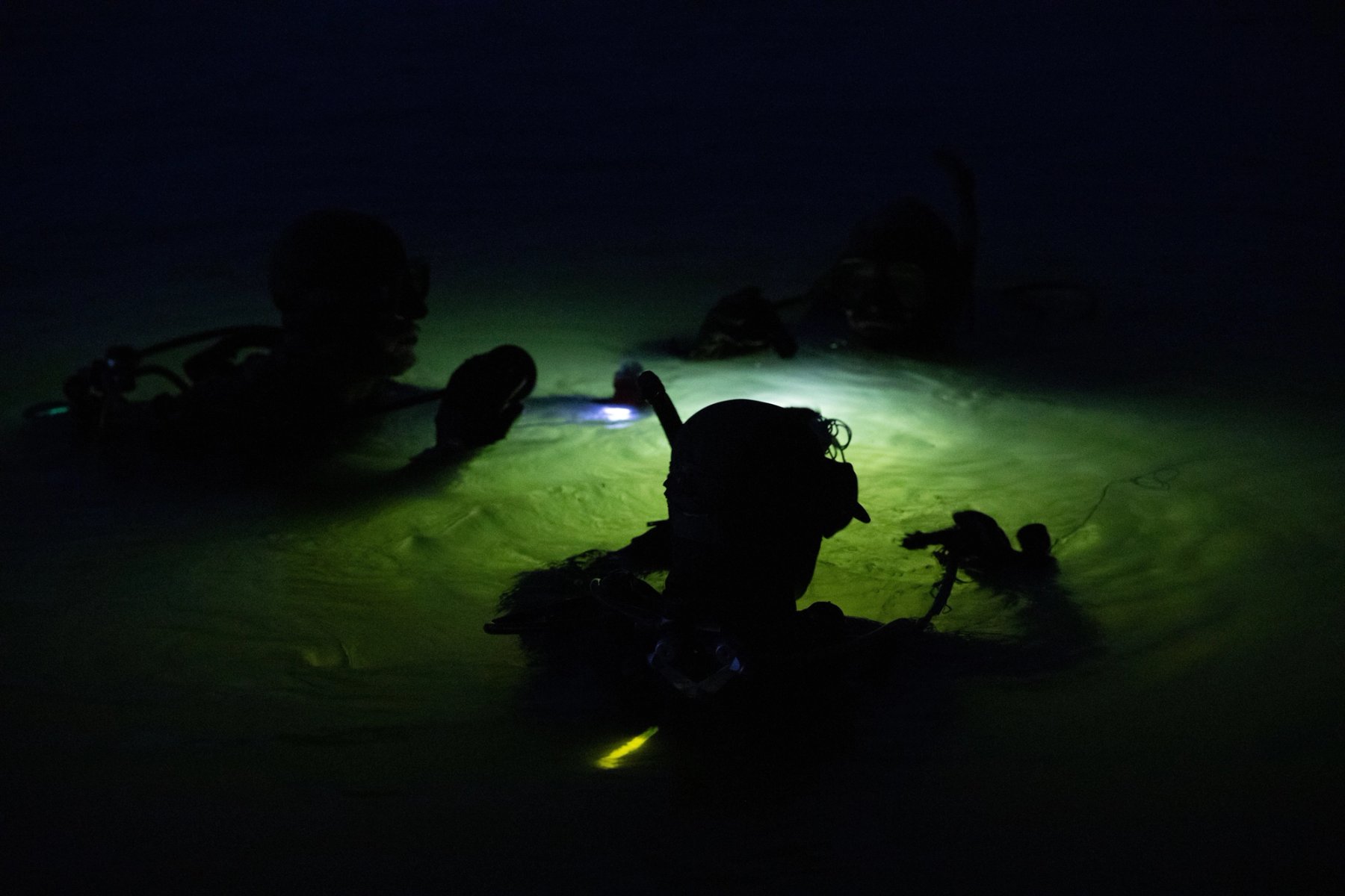 Divers
