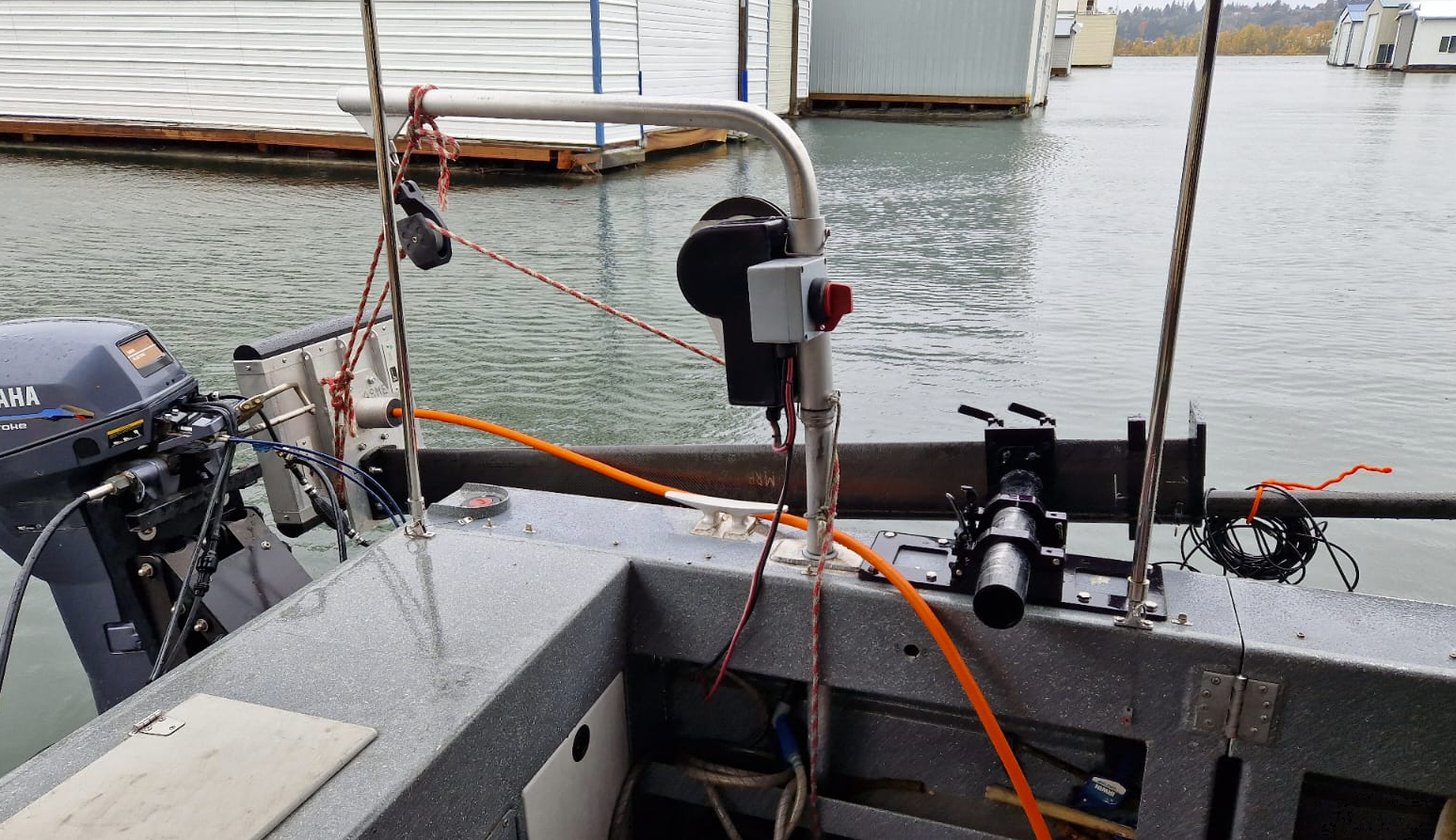 Innomar transducer mounted on NORBIT PORTUS pole