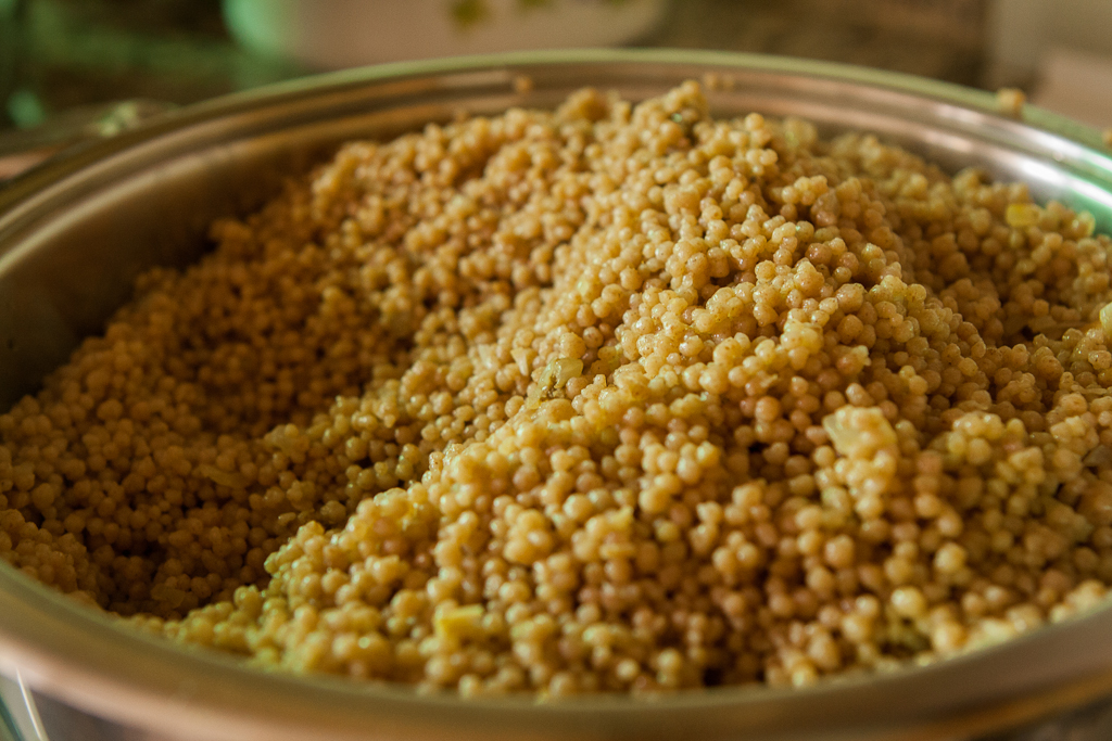 A pot of cooked quinoa.