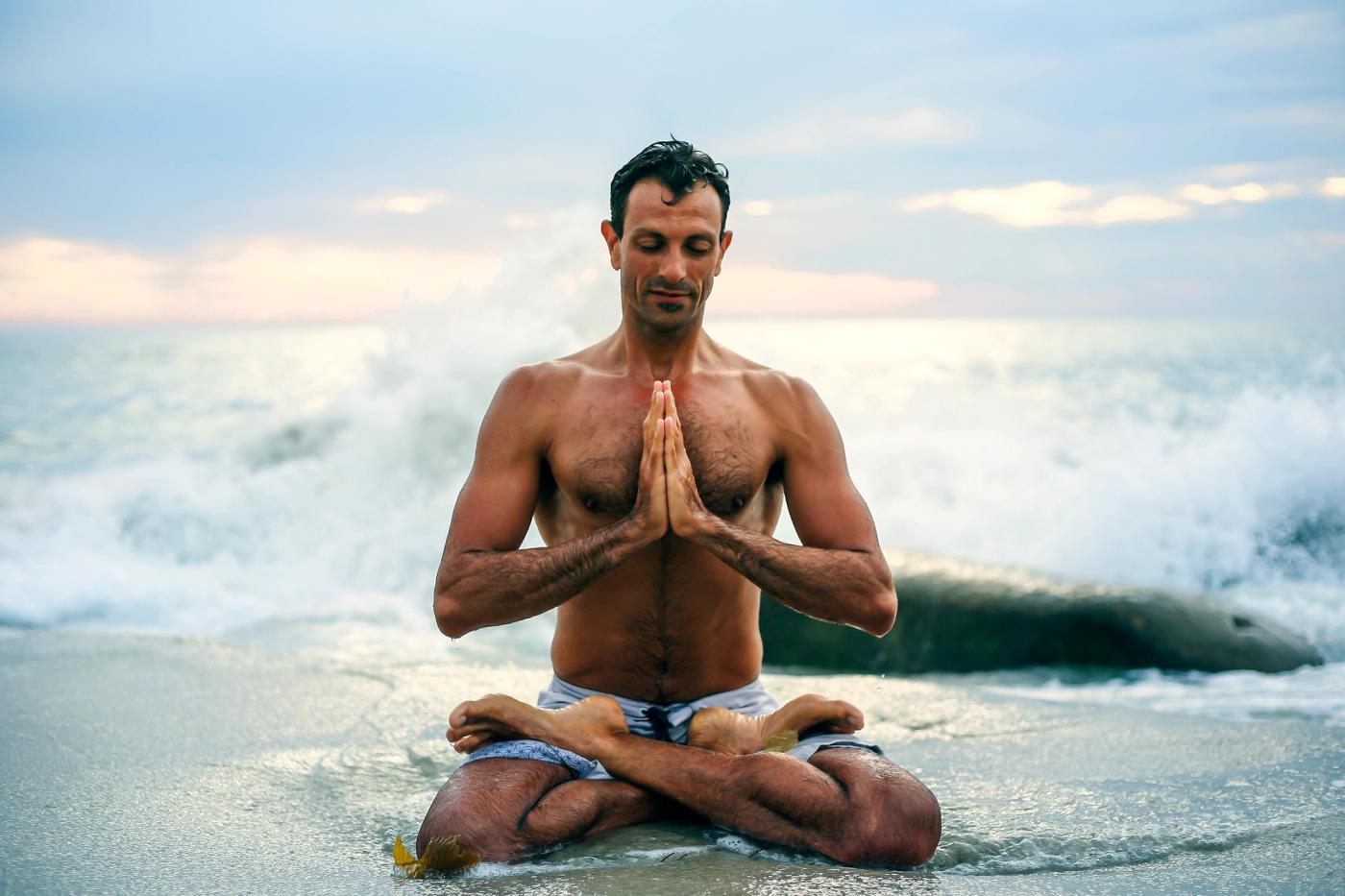 Pain Without Suffering on Elephant Journal — Doron Yoga