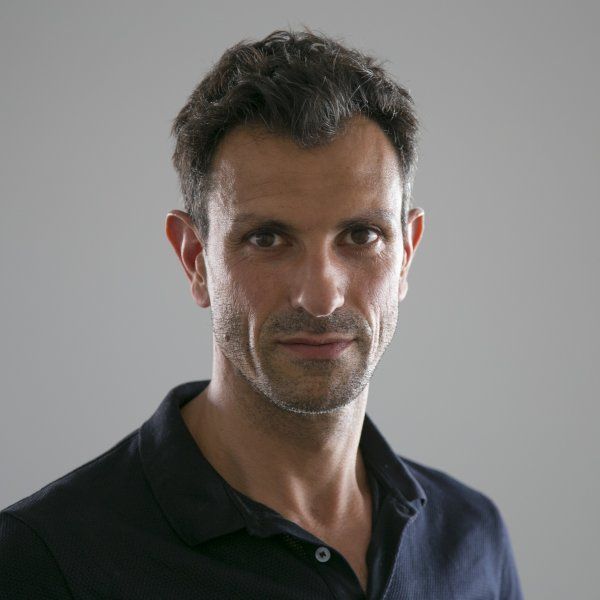 Portrait of Doron Hanoch.
