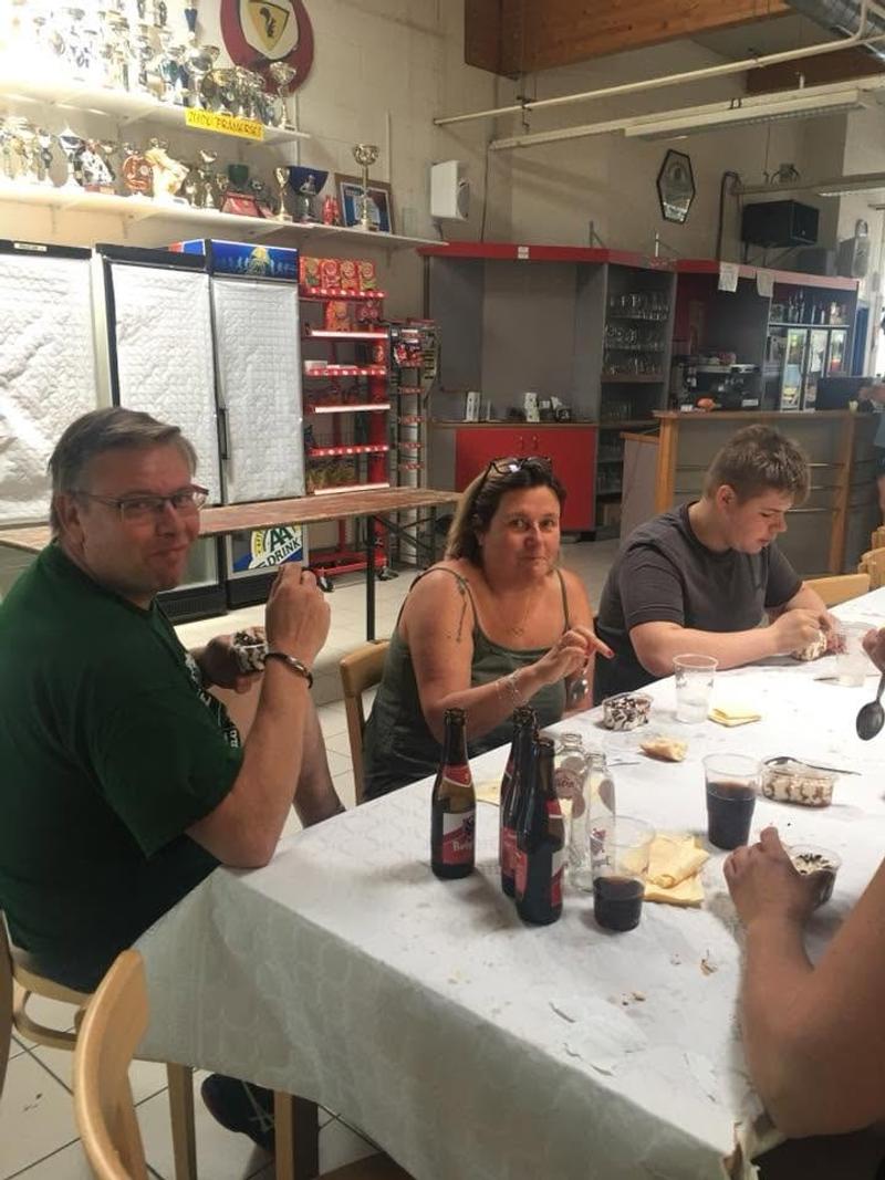 Barbecue du club 2018 — Les Volants Frameries