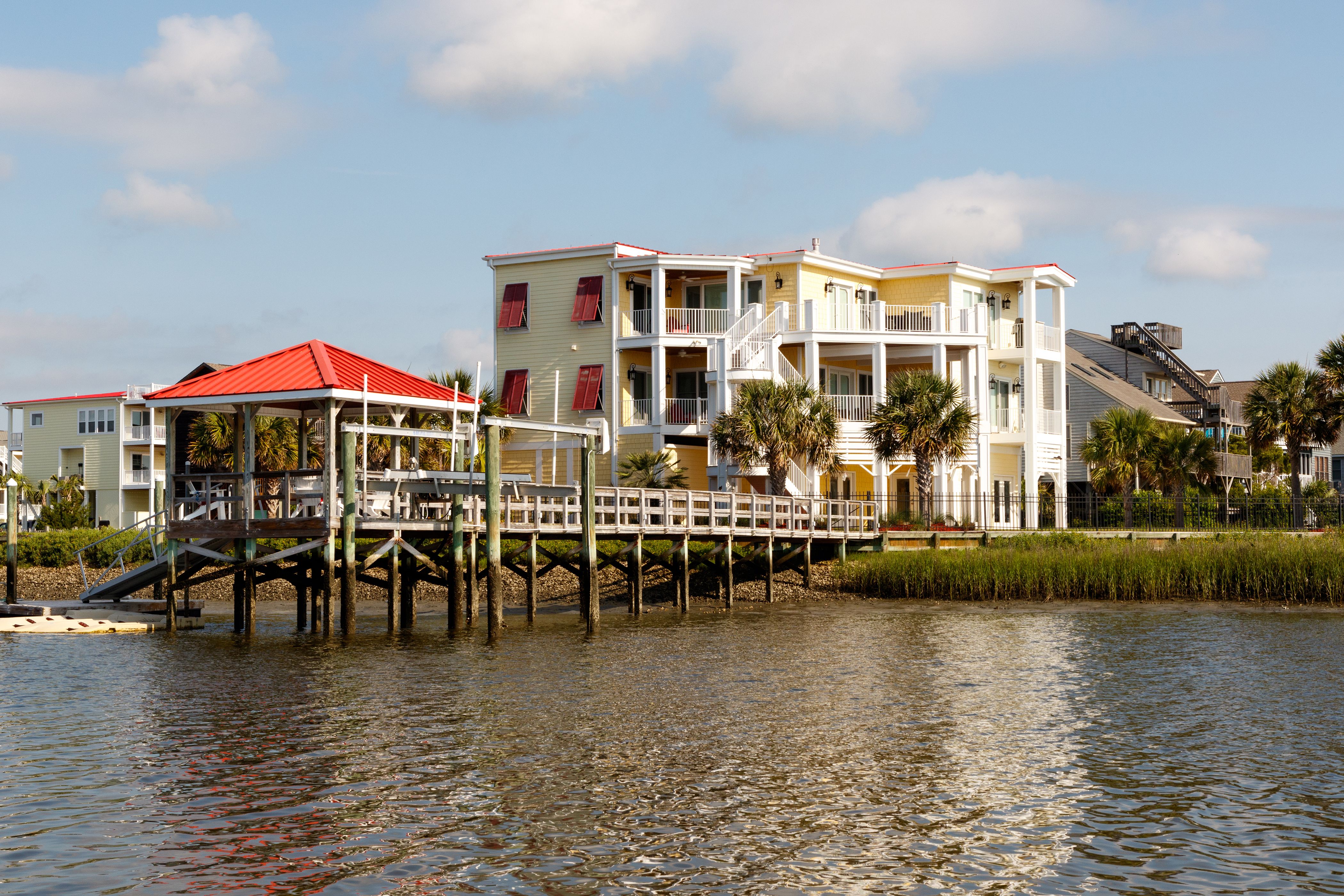 What Makes a Tampa Bay Home Truly Luxury?