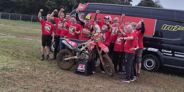 Image of Tru7 Honda Racing team at the final round of the British Motocross Championship at Blaxhall (MXGB)