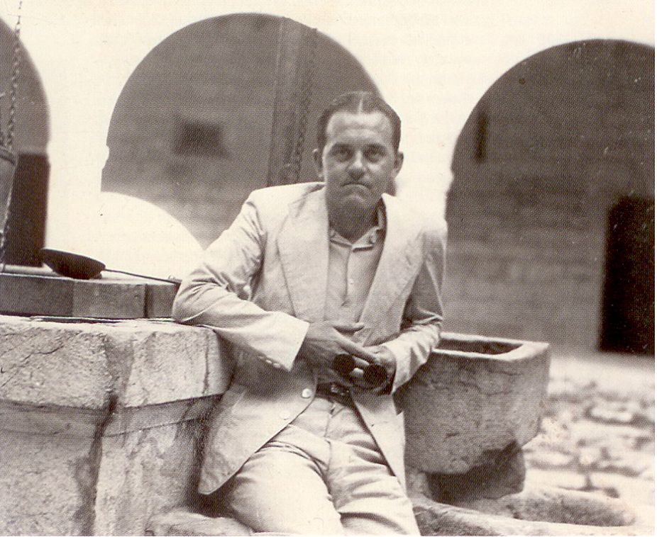 A. V. Thelen auf Schloß Belvedere, 1932