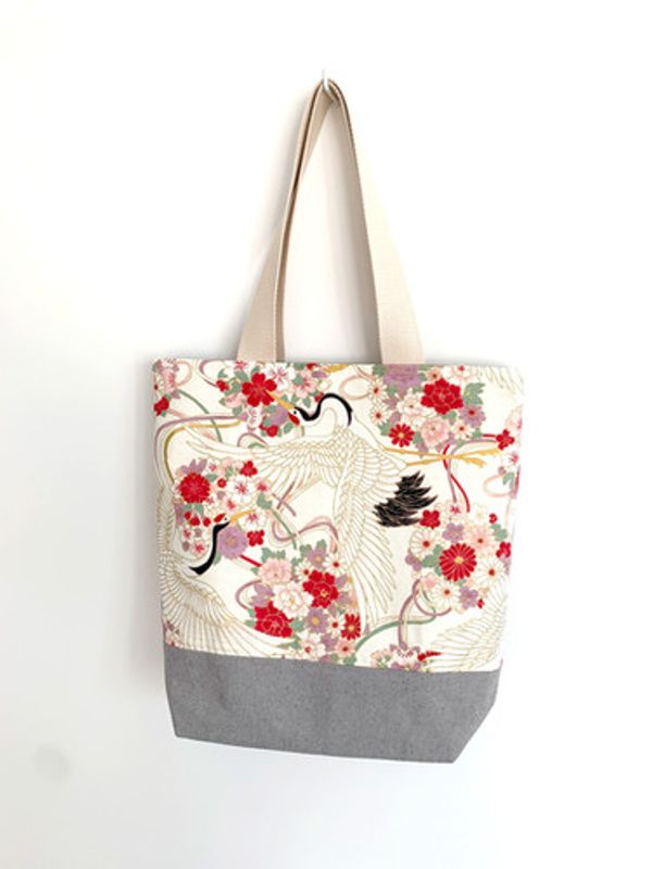 Sac cabas beige motifs grues