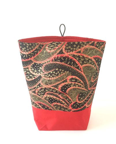 Trousse/panier rouge or