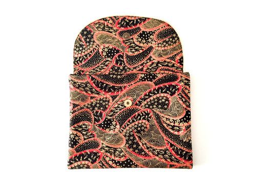 Housse tablette noir rouge or